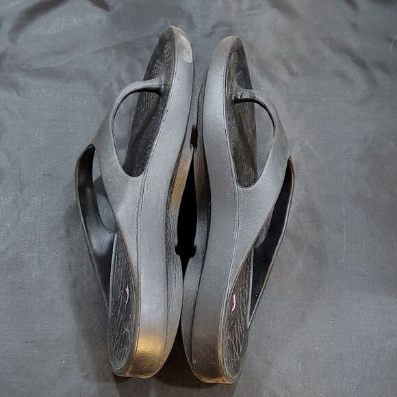 REEL LEGEND WOMEN'S BAHAMA III SANDALS - Picture 8 of 16